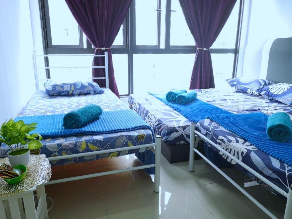 Yolo Budget Premium Facilities One Apartment