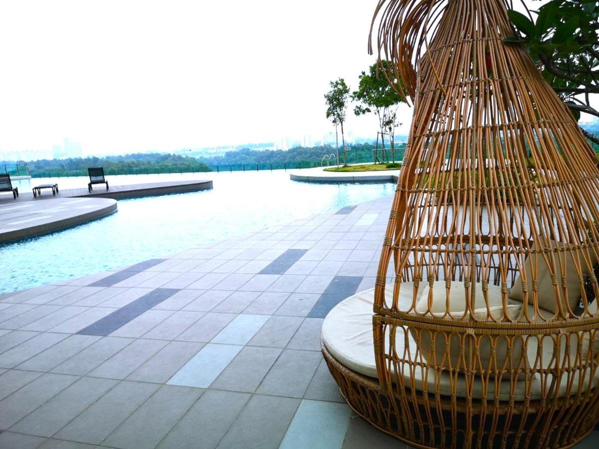 Apartment Yolo Budget Premium Facilities One Johor Bahru