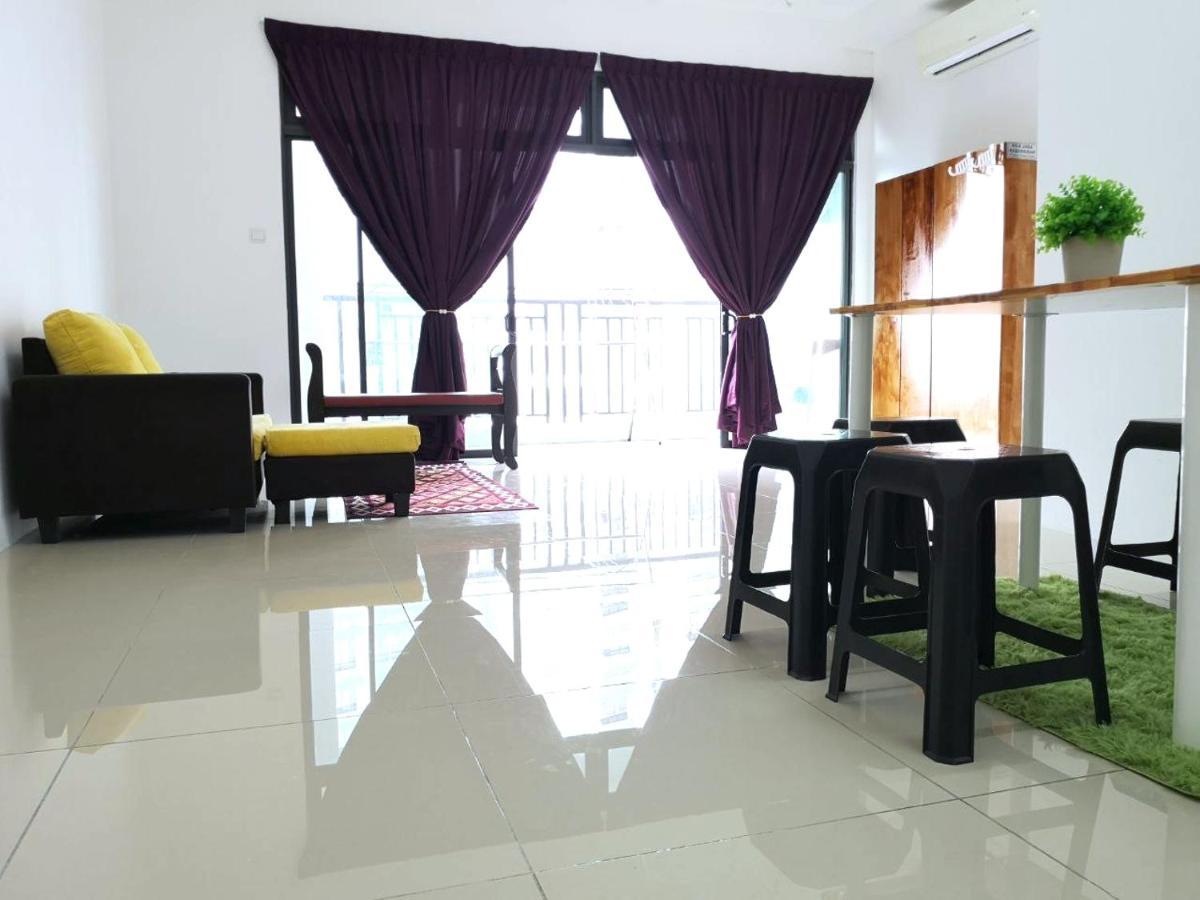 Yolo Budget Premium Facilities One Johor Bahru