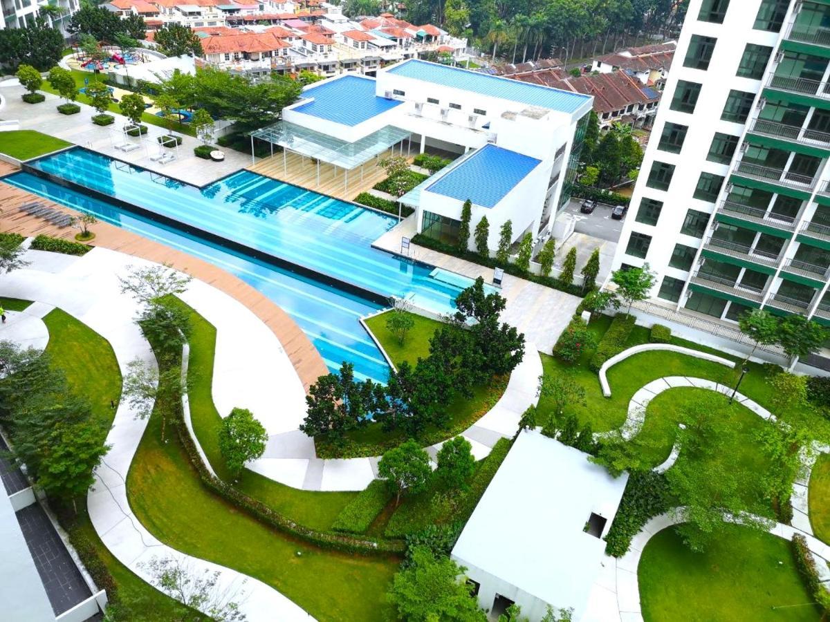 Apartment Yolo Budget Premium Facilities One